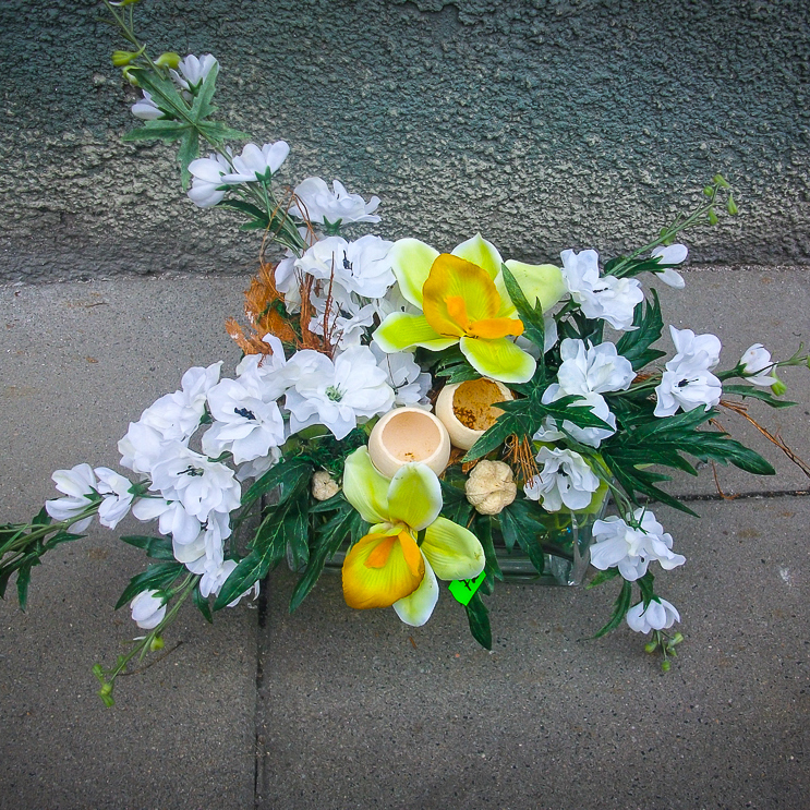 Kompozycja kwiatowa 8